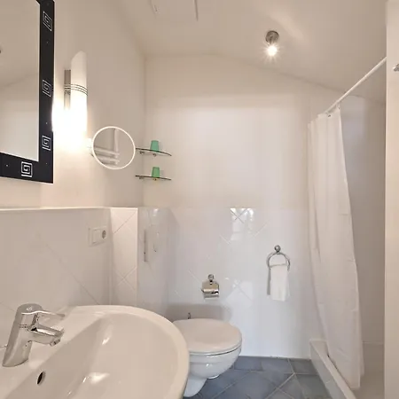 Apartment Celia By Interhome *